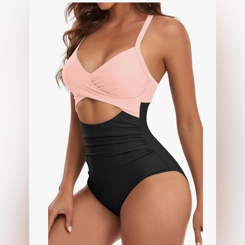 NEW- Large Elegant Classic 
Pink and Black Cutout
Slimming Tummy control